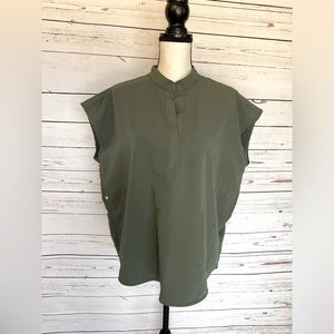Figs Olive Green Technical Collection Scrubs Top Large